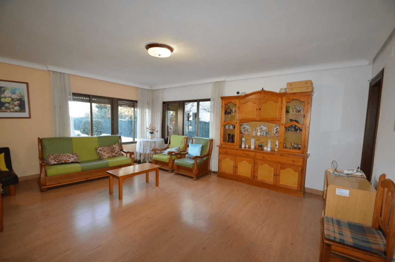 Villa à vendre, en bord de mer