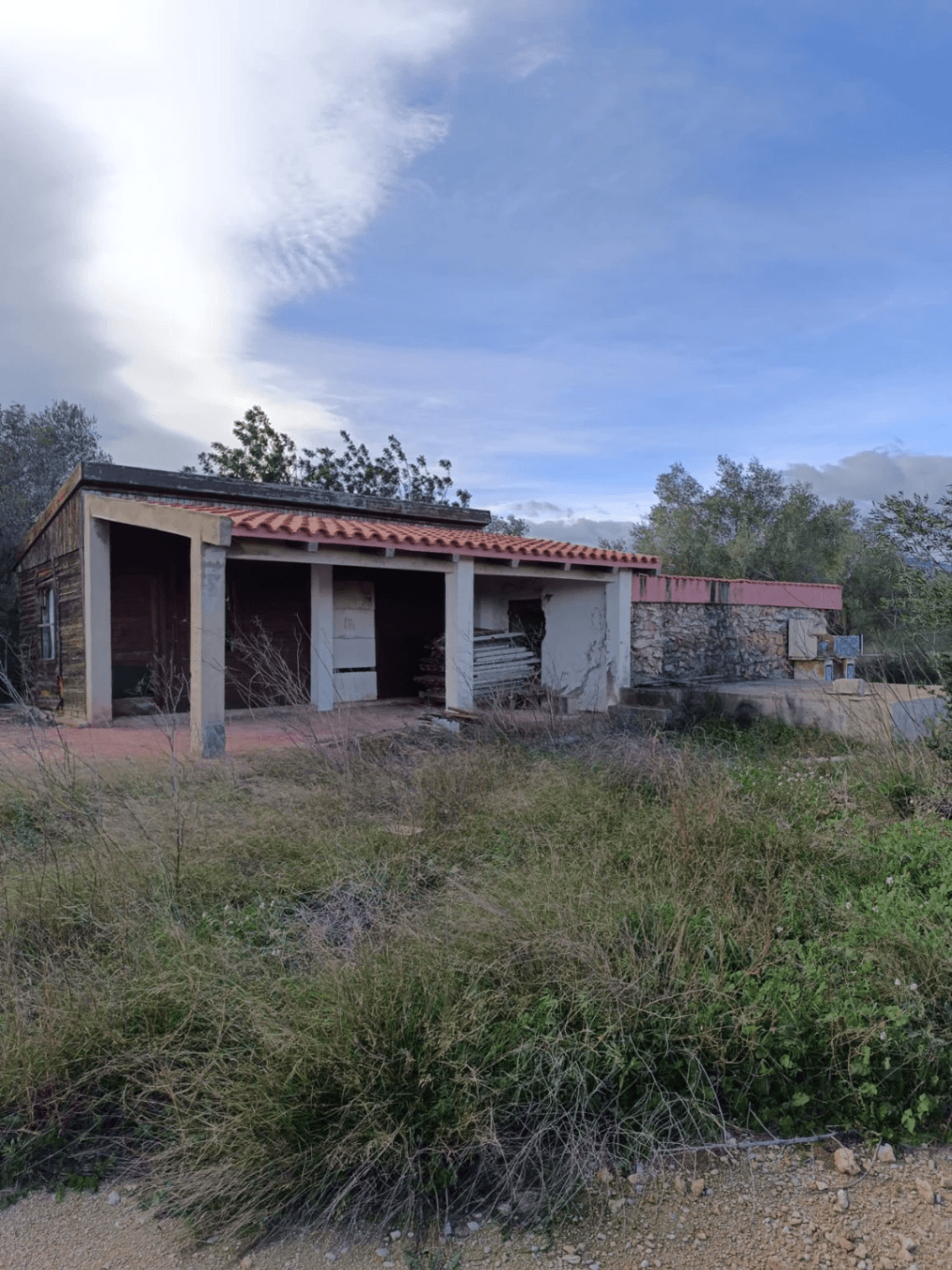 Finca en venta en Canet lo Roig con casa y algibe.