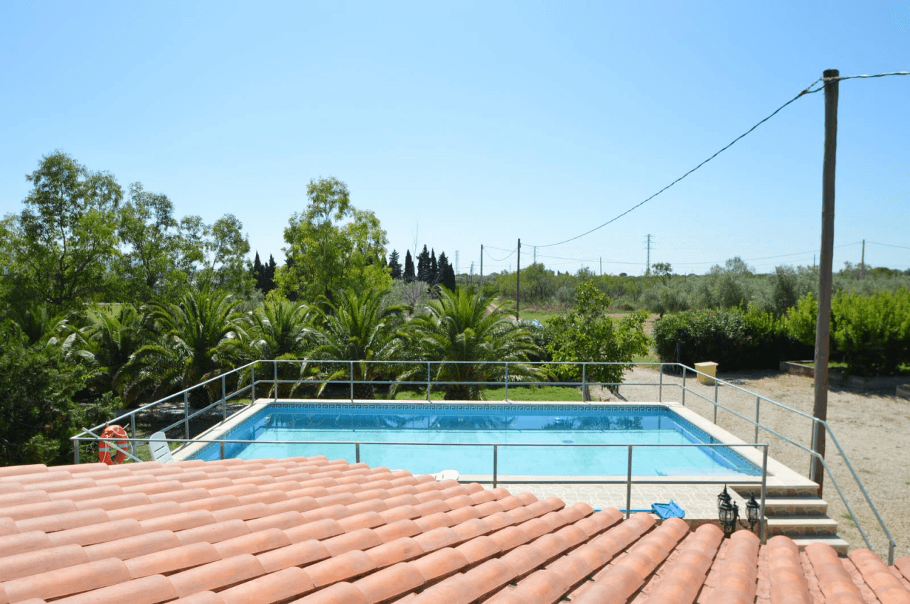 Finca en venta en Ulldecona con piscina y 3 dormitorios