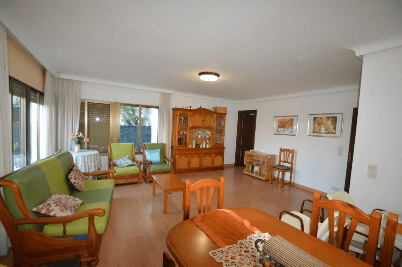 Villa à vendre, en bord de mer