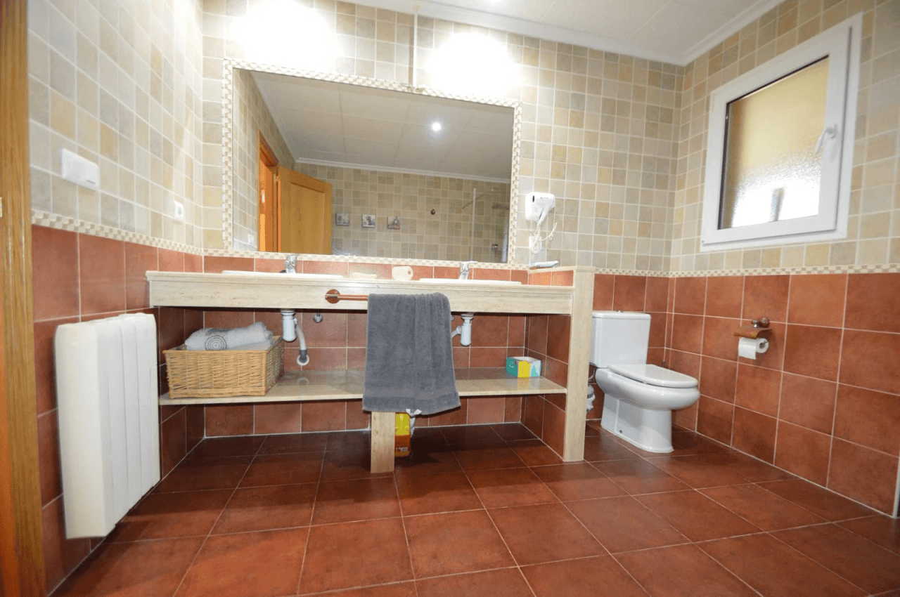 En venta finca con chalet en Vinaròs