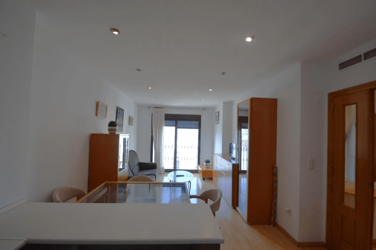 Piso en Vinaròs: 2 Habitaciones y Terraza en Venta