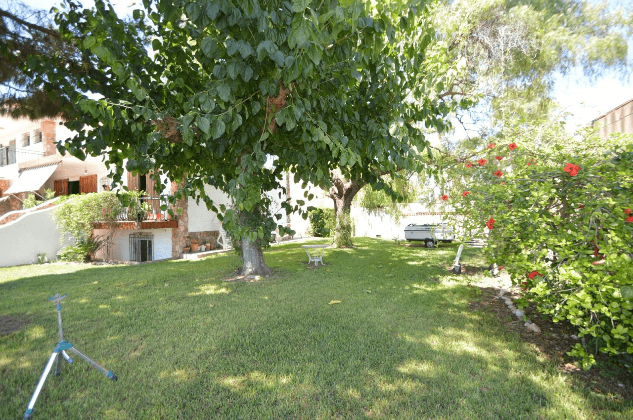 Chalet à vendre avec 4 chambres à Vinaròs, Castelló