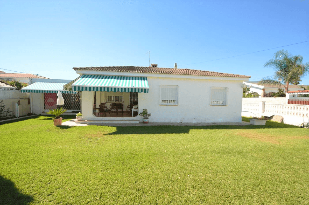 Villa confortable près de la mer