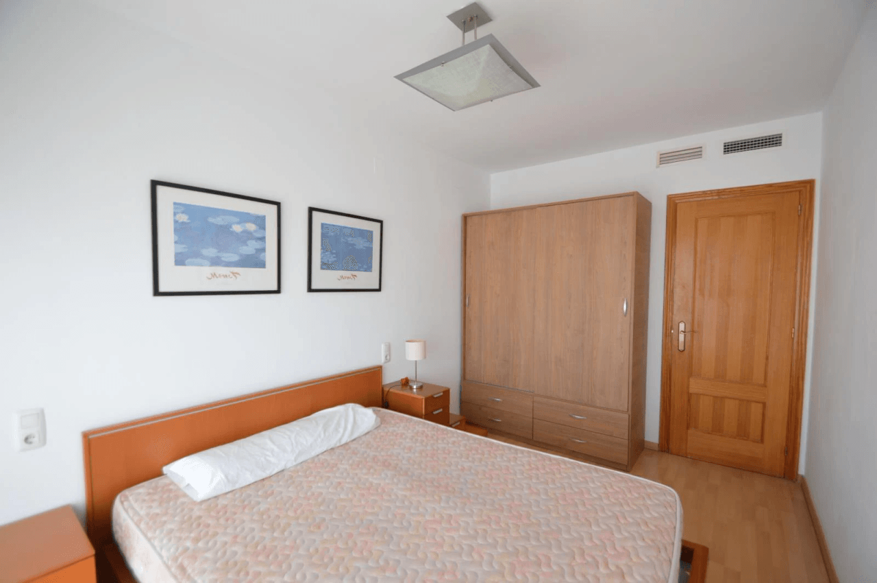 Piso en Vinaròs: 2 Habitaciones y Terraza en Venta