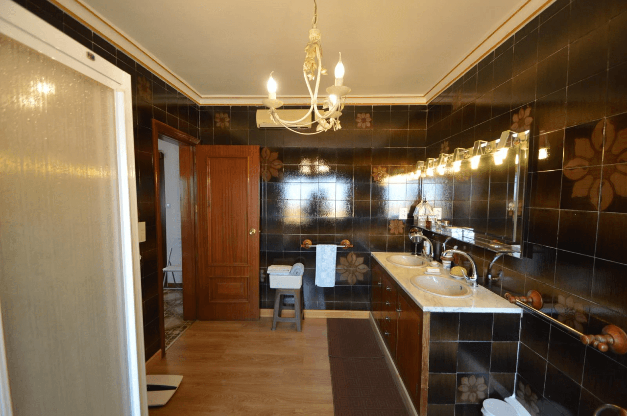 Villa à vendre à Costa Sur