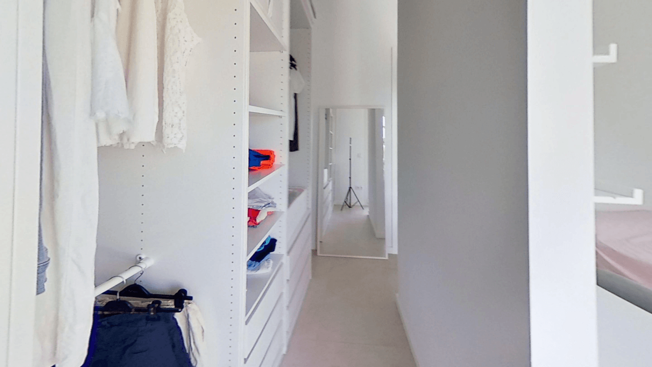 Chalet en venta con 4 dormitorios y piscina en Vinaròs