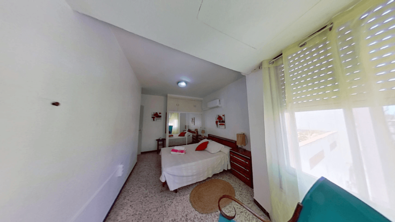 Wohnung zu verkaufen in Vinaròs: 3 Schlafzimmer, 1 Badezimmer, möbliert