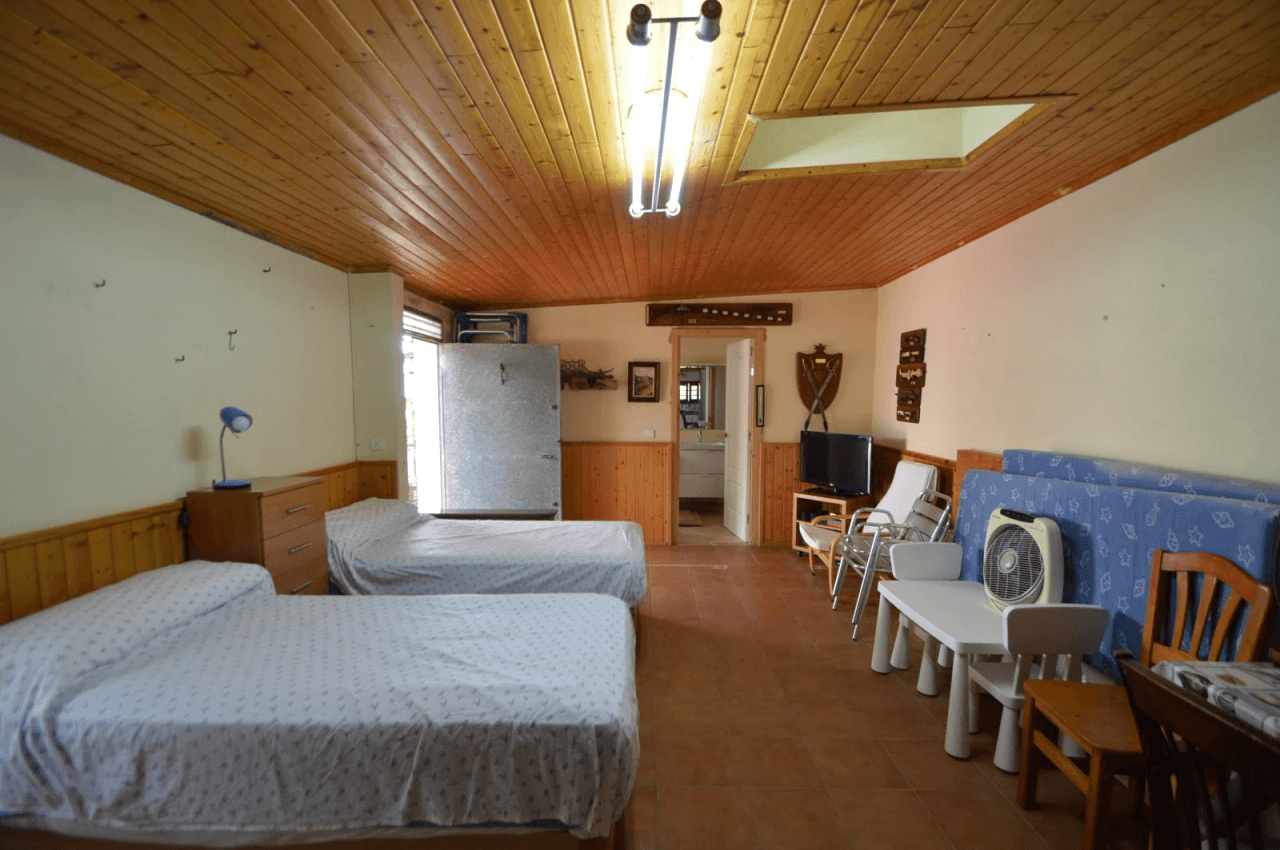 Parcela con 3 casas en venta en Vinaròs