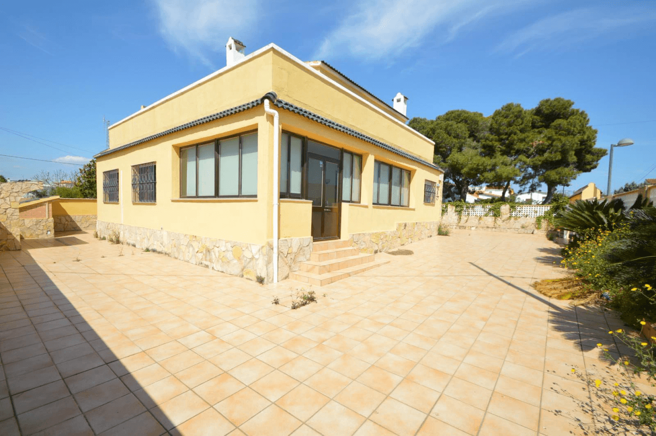 Villa à vendre à Costa Sur