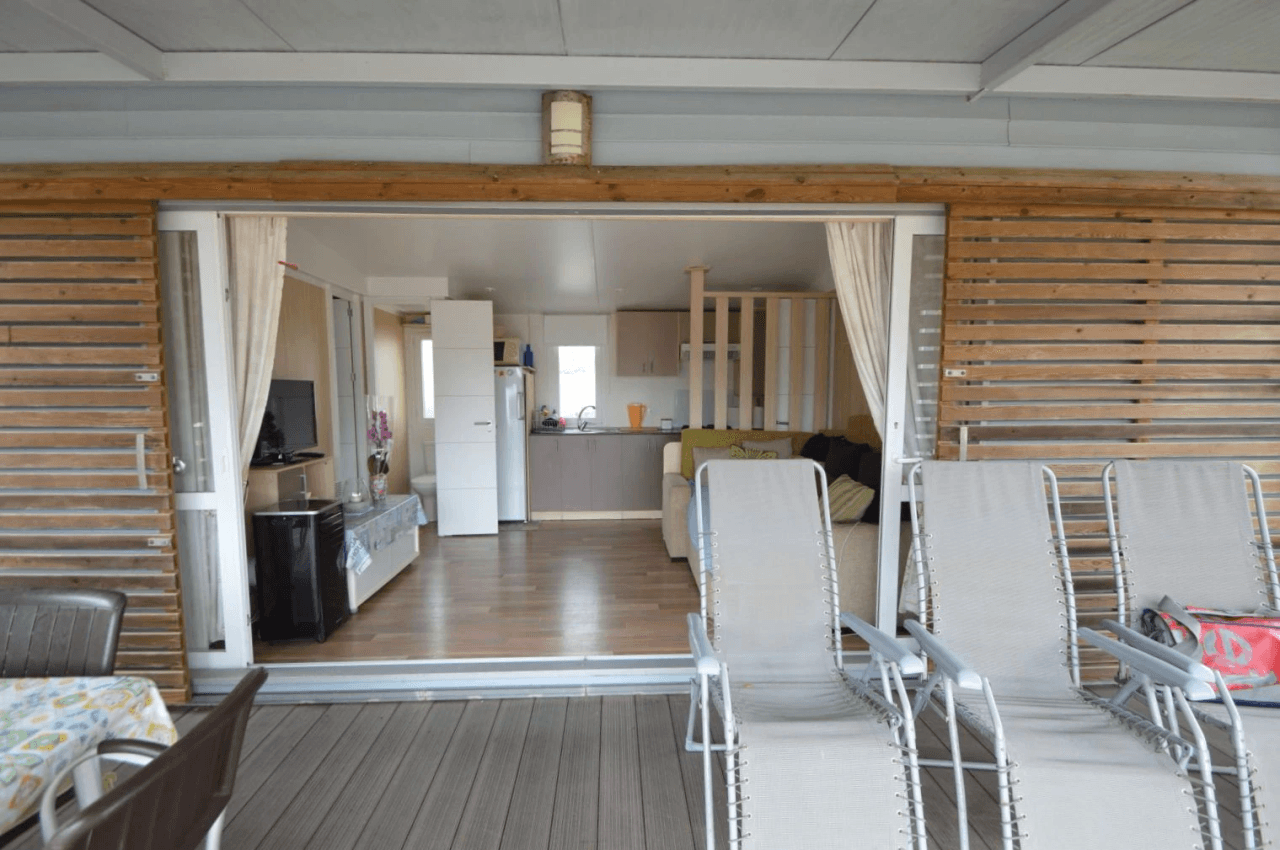 Parcela con 3 casas en venta en Vinaròs