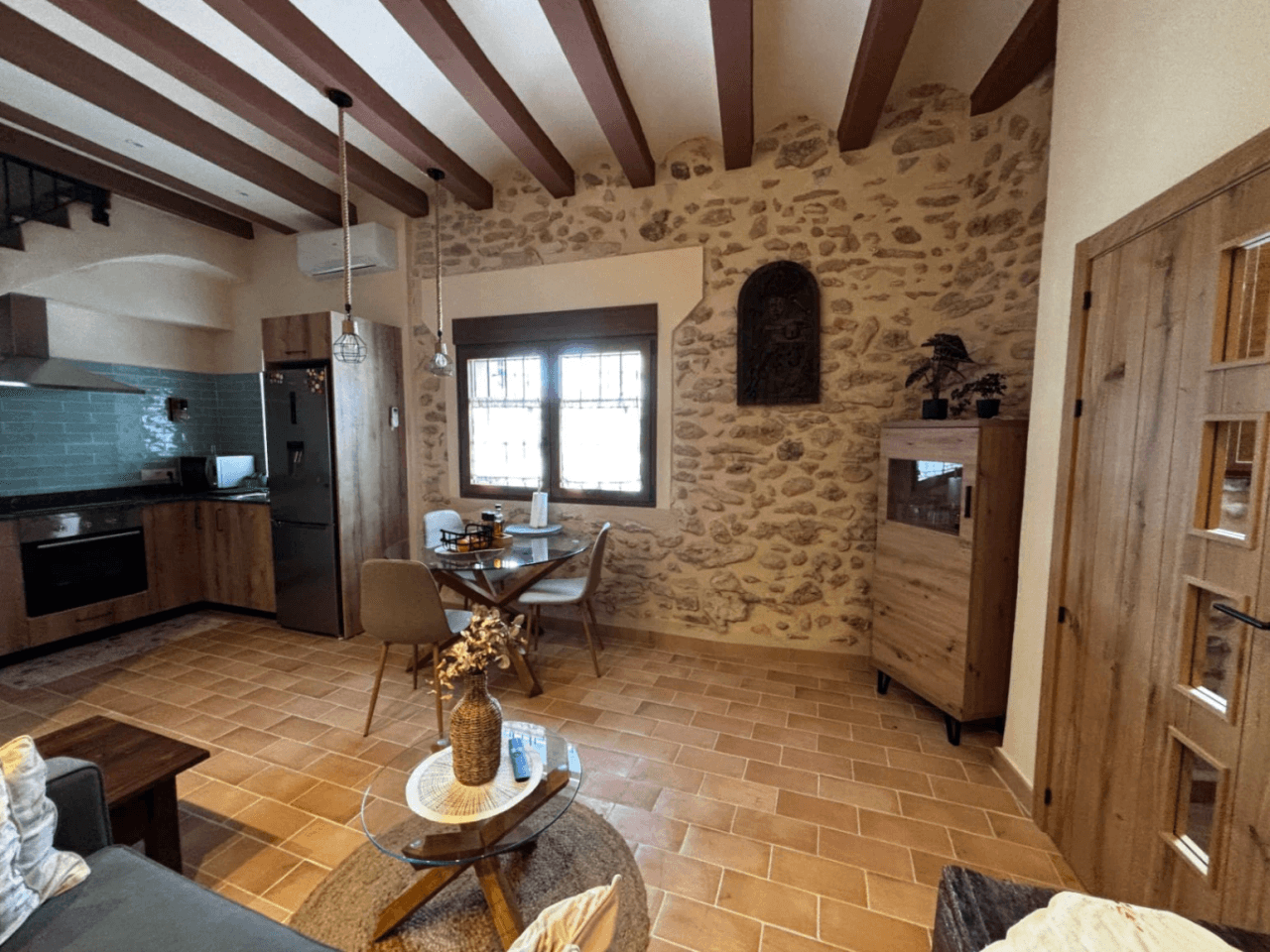 En venta casa unifamiliar en Vinaròs con licencia turística.