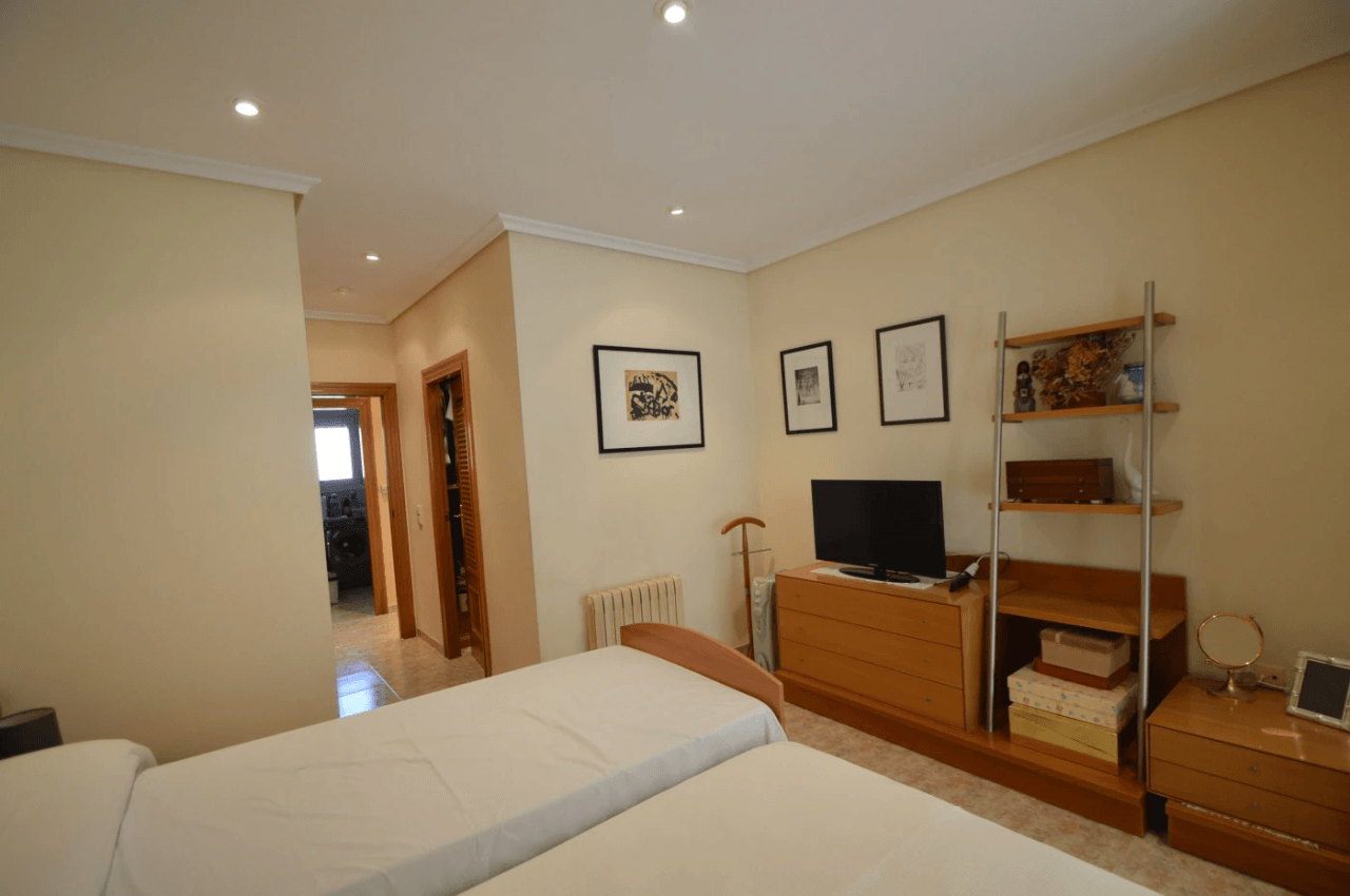 À VENDRE, ÉLÉGANTE VILLA SUR LA CÔTE SUD DE VINARÒS