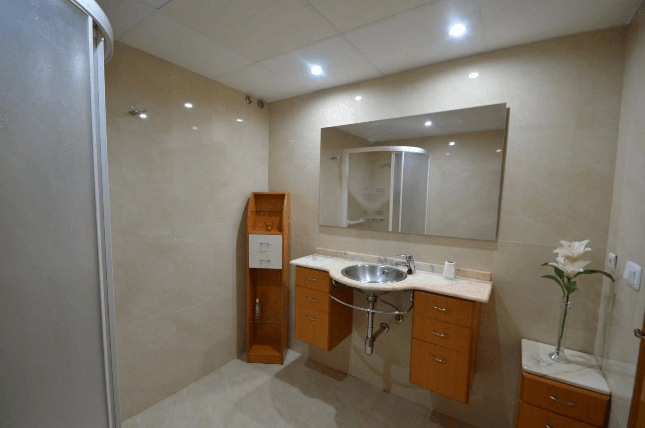 Piso en Vinaròs: 2 Habitaciones y Terraza en Venta