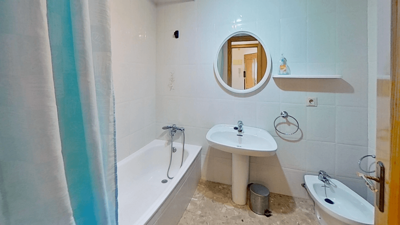 Wohnung zu verkaufen mit 3 Zimmern am Paseo Marítimo, Vinaròs