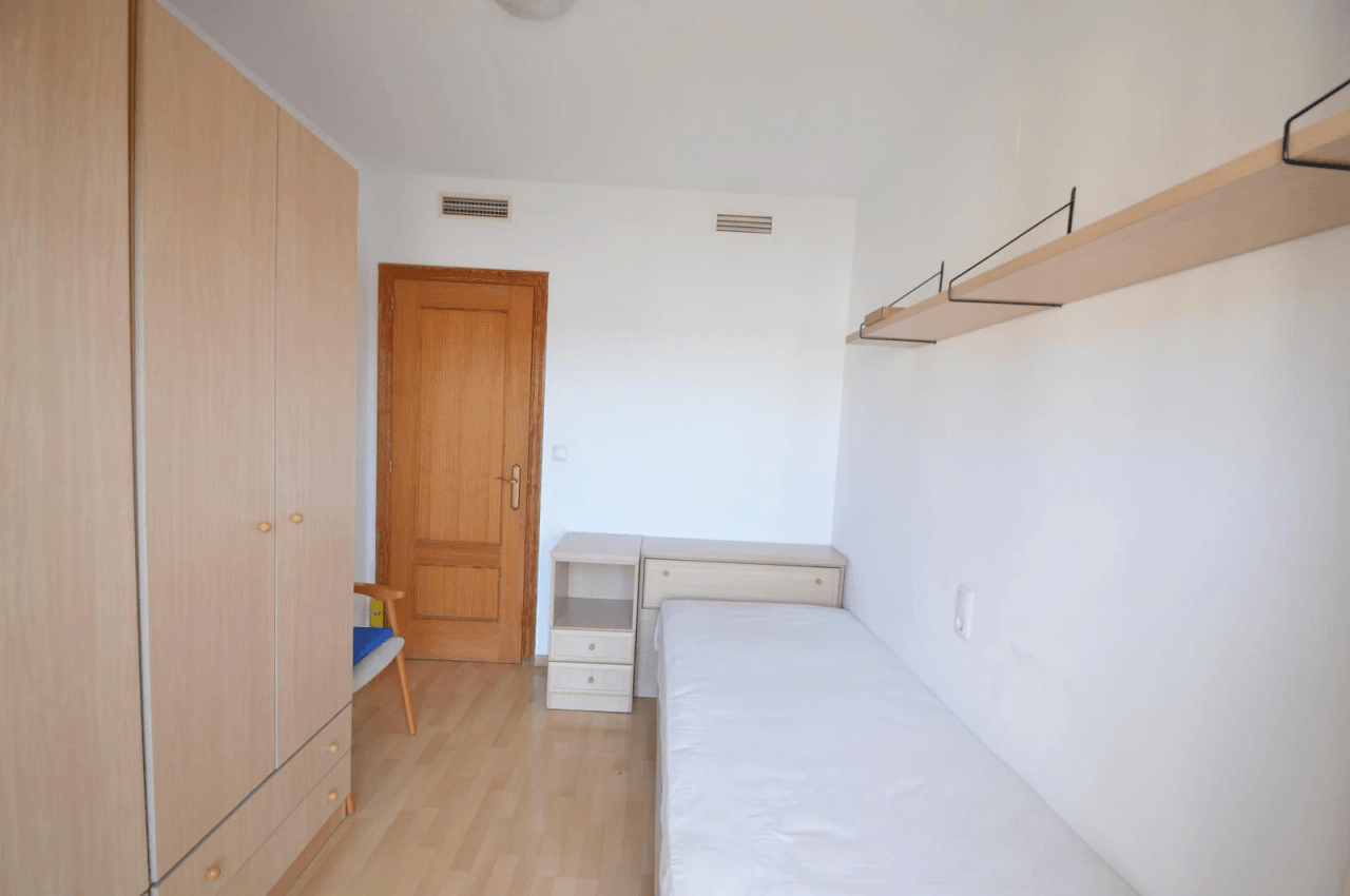 Piso en Vinaròs: 2 Habitaciones y Terraza en Venta