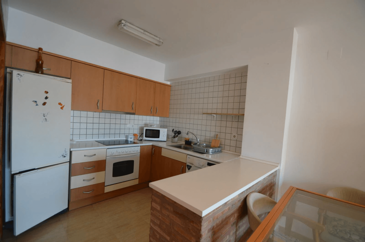 Piso en Vinaròs: 2 Habitaciones y Terraza en Venta