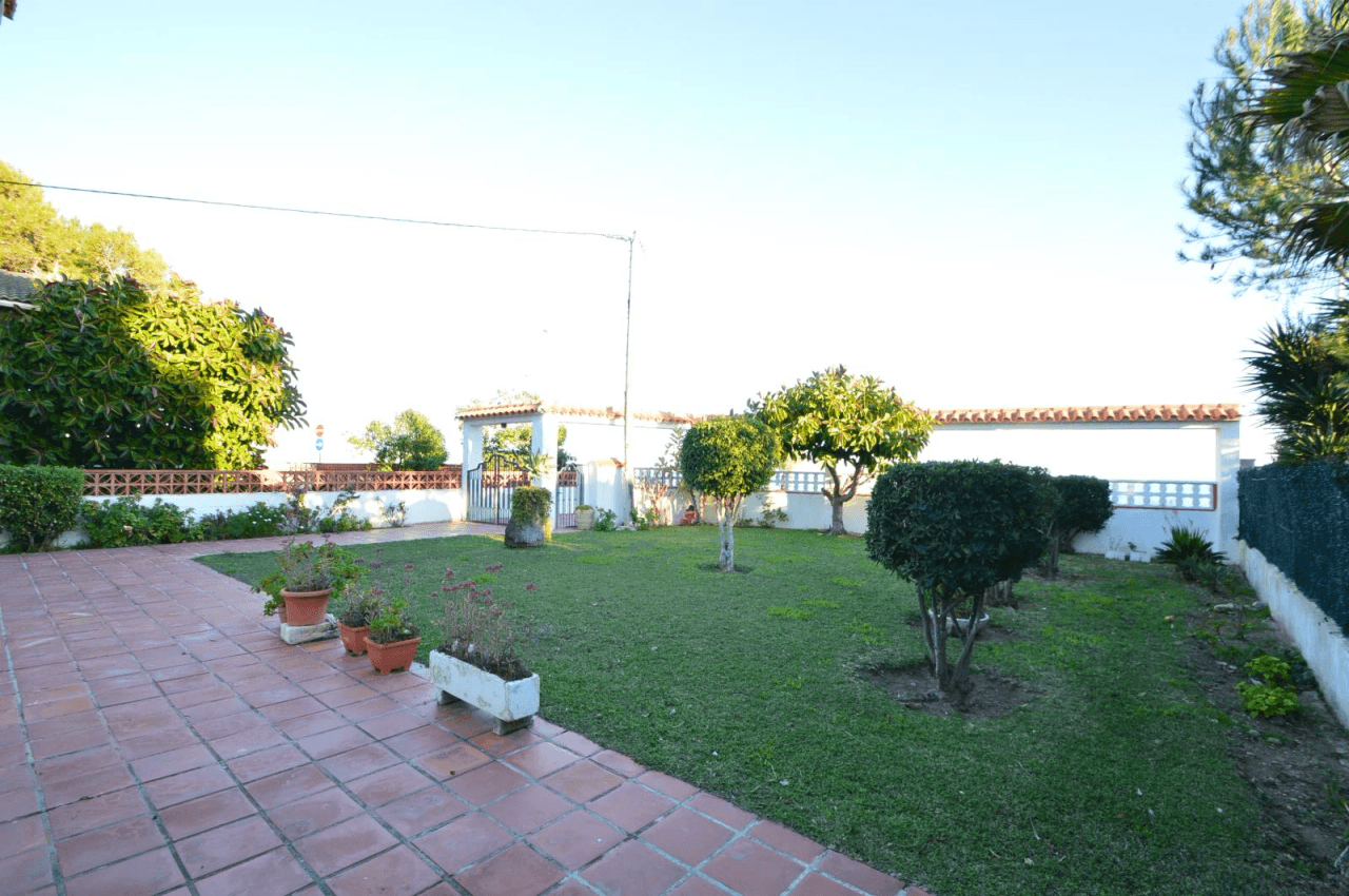 Villa à vendre, en bord de mer