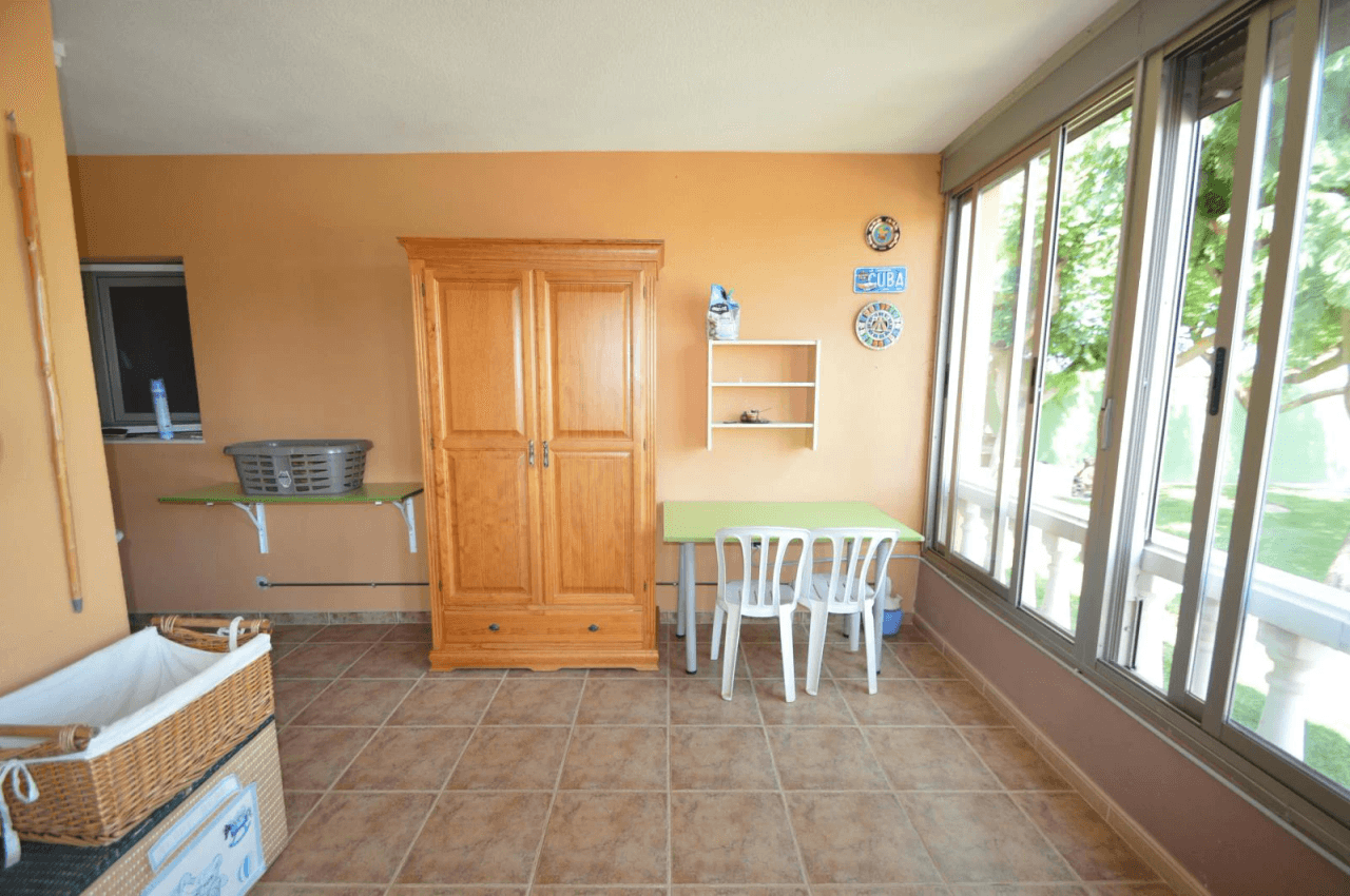 En venta finca con chalet en Vinaròs