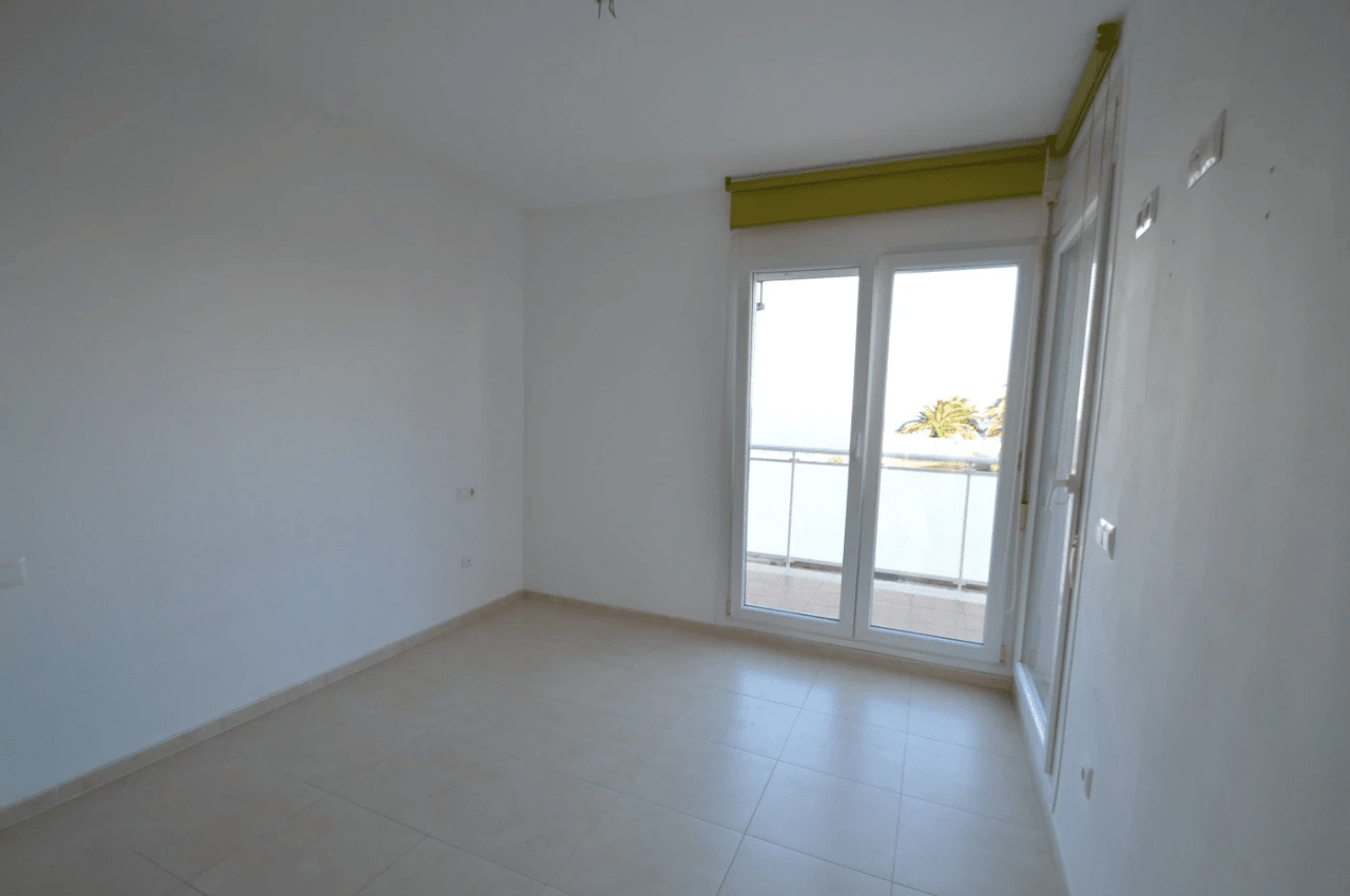 Chalet mitoyen à vendre à Vinaròs avec vue sur la mer