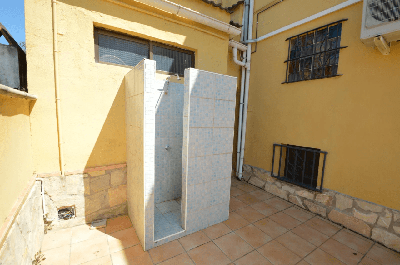 Villa à vendre à Costa Sur