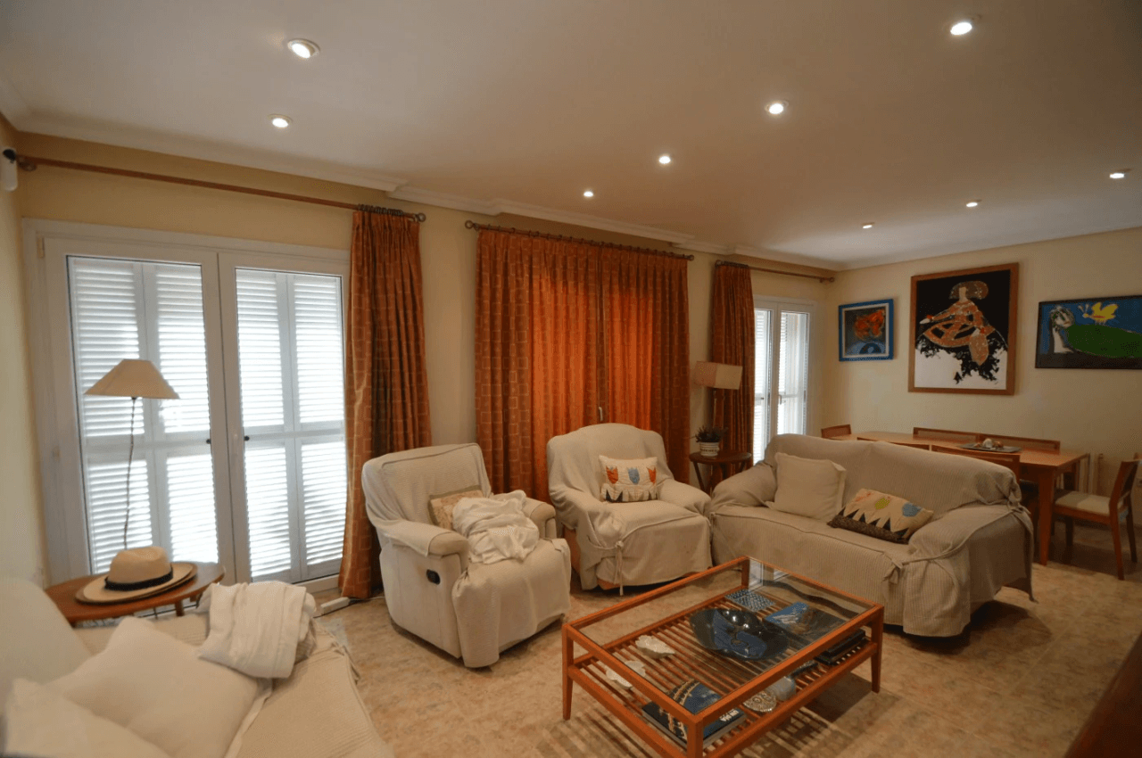 À VENDRE, ÉLÉGANTE VILLA SUR LA CÔTE SUD DE VINARÒS