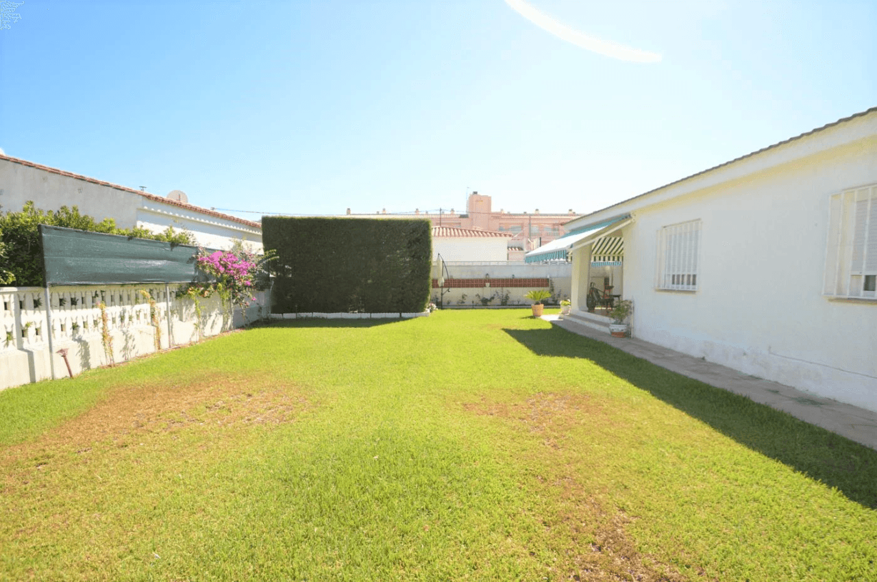 Villa confortable près de la mer