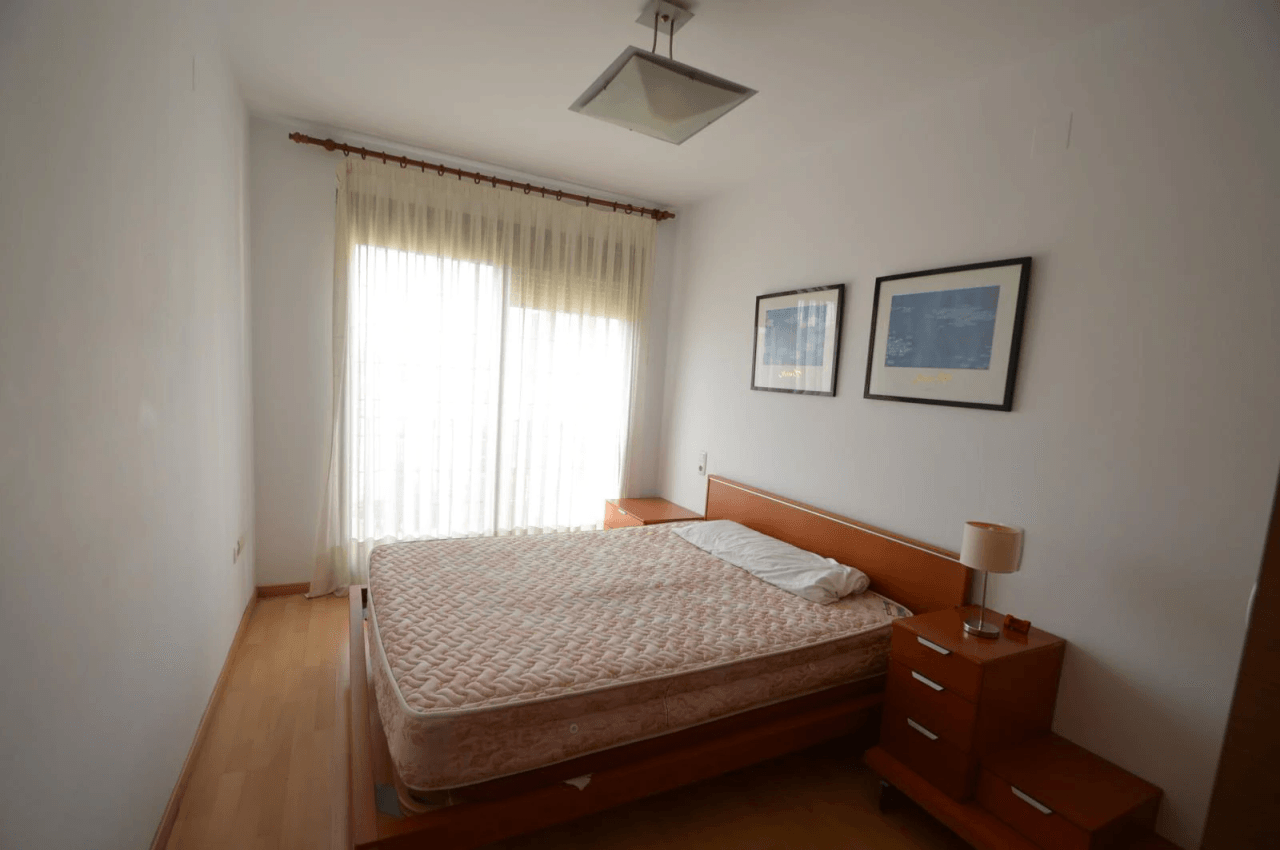 Piso en Vinaròs: 2 Habitaciones y Terraza en Venta