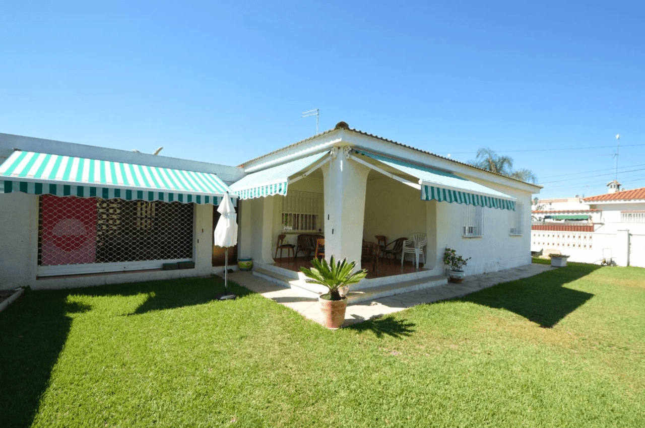 Villa confortable près de la mer