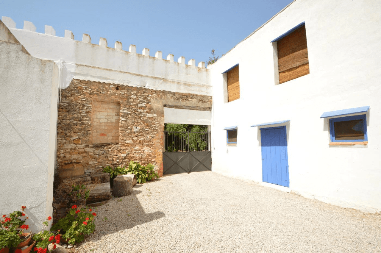 Preciosa finca rústica con una casa señorial del siglo XIX