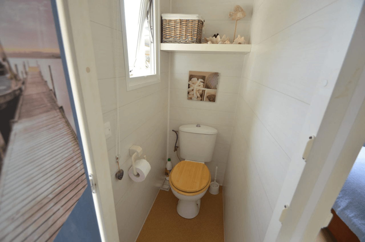 Parcela con 3 casas en venta en Vinaròs