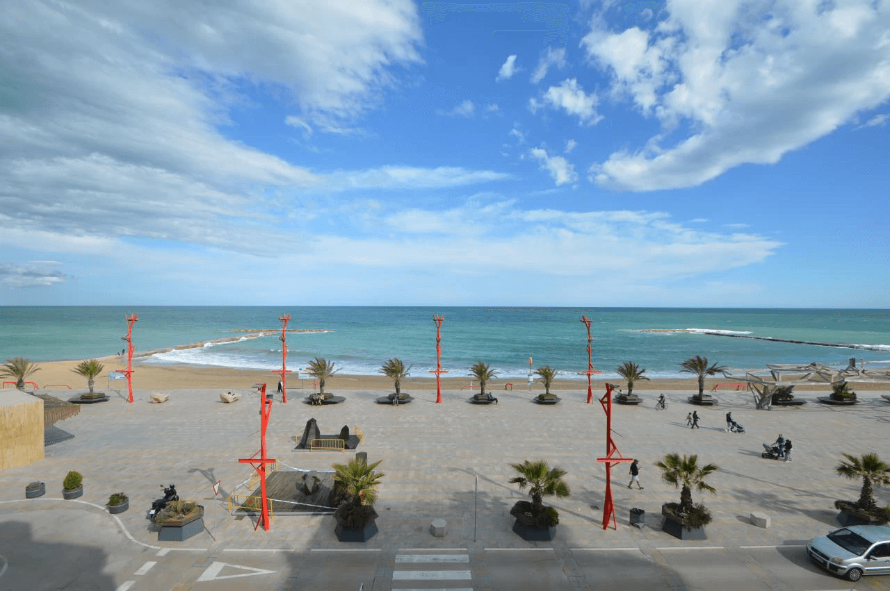 Wohnung zu verkaufen mit 3 Zimmern am Paseo Marítimo, Vinaròs