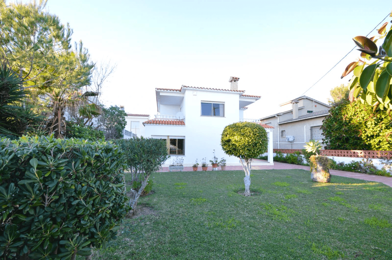 Villa à vendre, en bord de mer