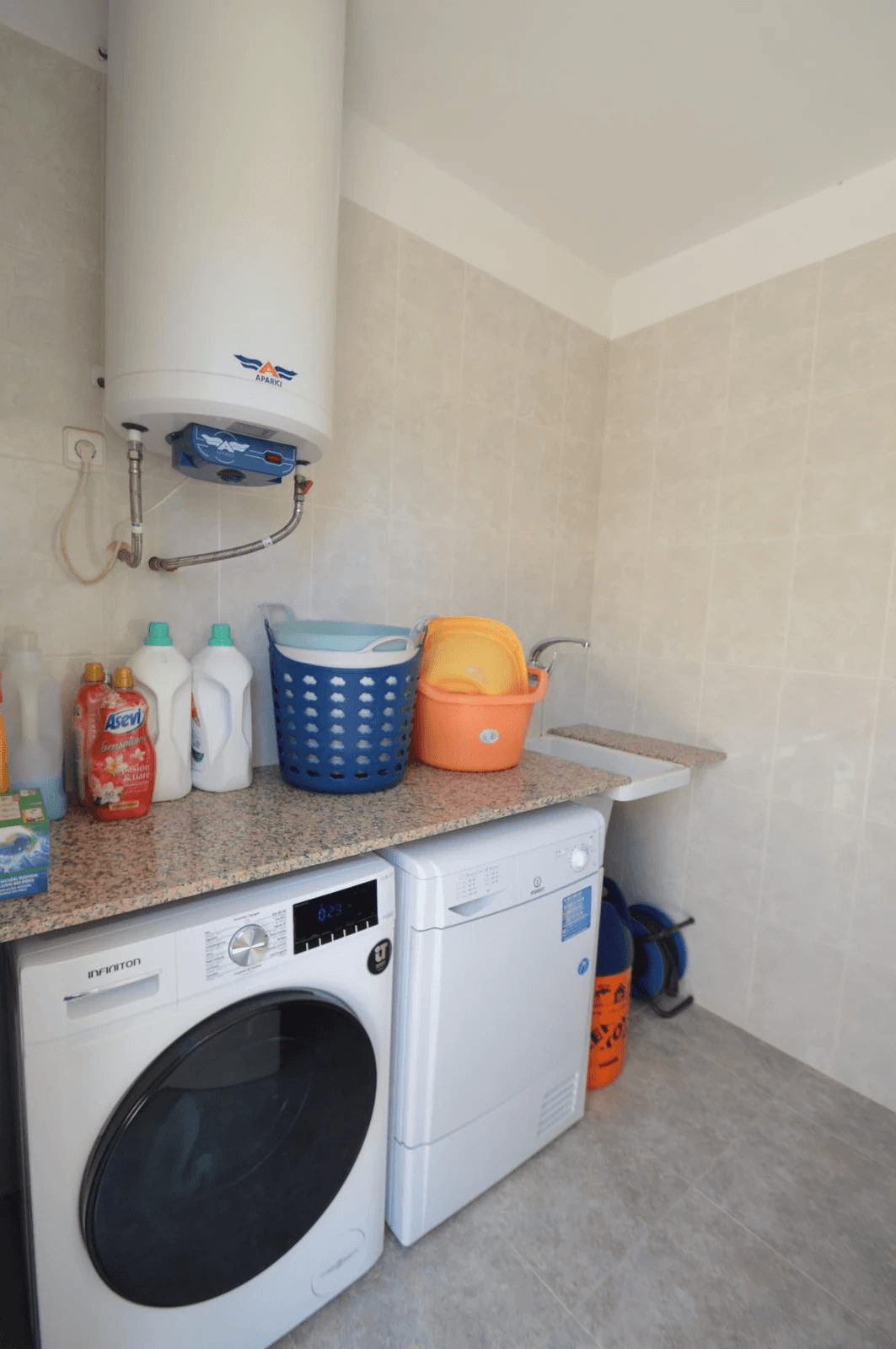 Finca en venta en Ulldecona con piscina y 3 dormitorios