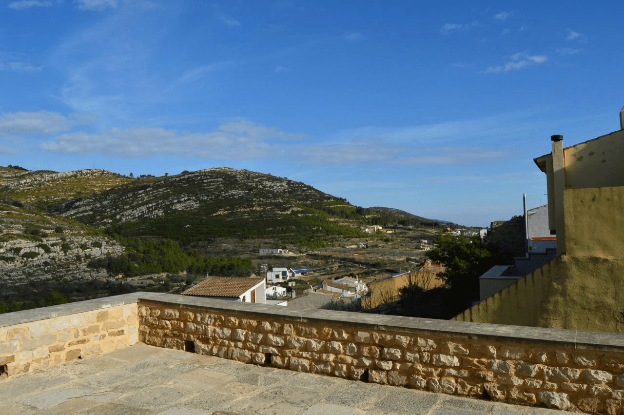 En venta, Casa de pueblo en la parte antigua de Xert / Chert