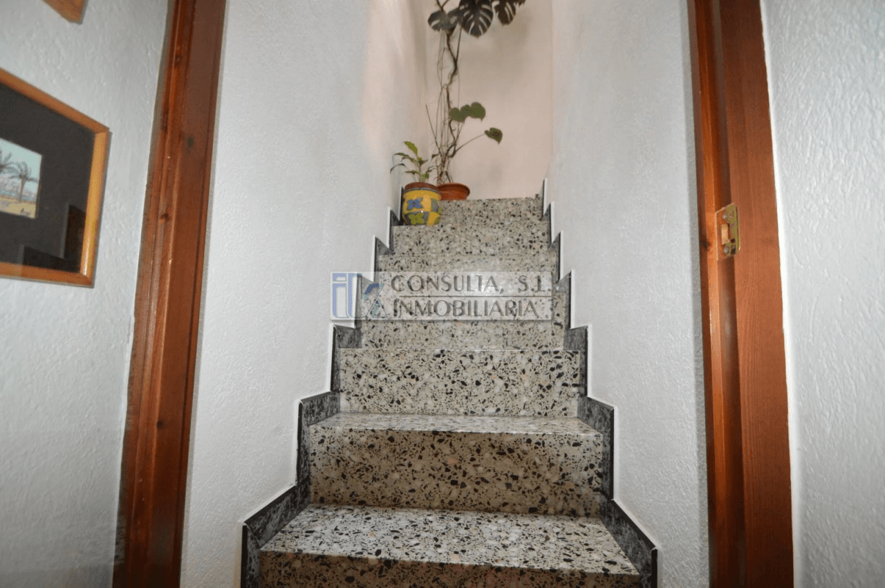Doppelhaushälfte zum Verkauf im historischen Zentrum von Vinaròs.