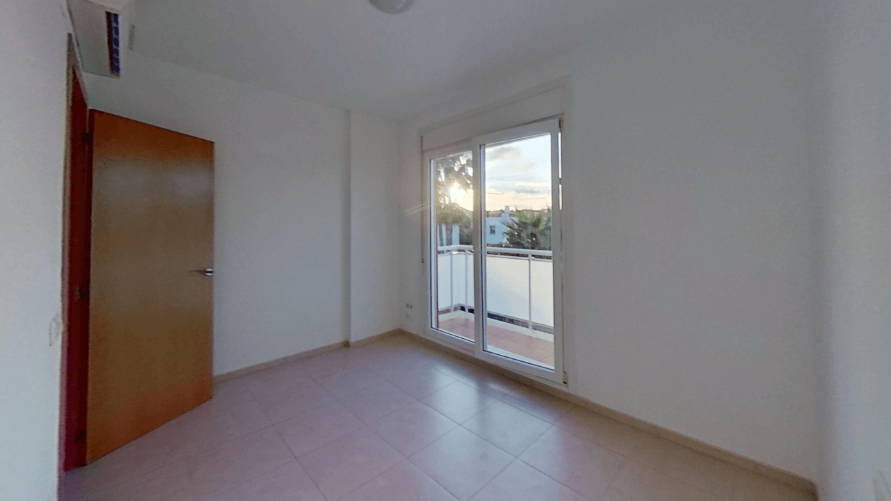 Chalet mitoyen à vendre à Vinaròs avec vue sur la mer
