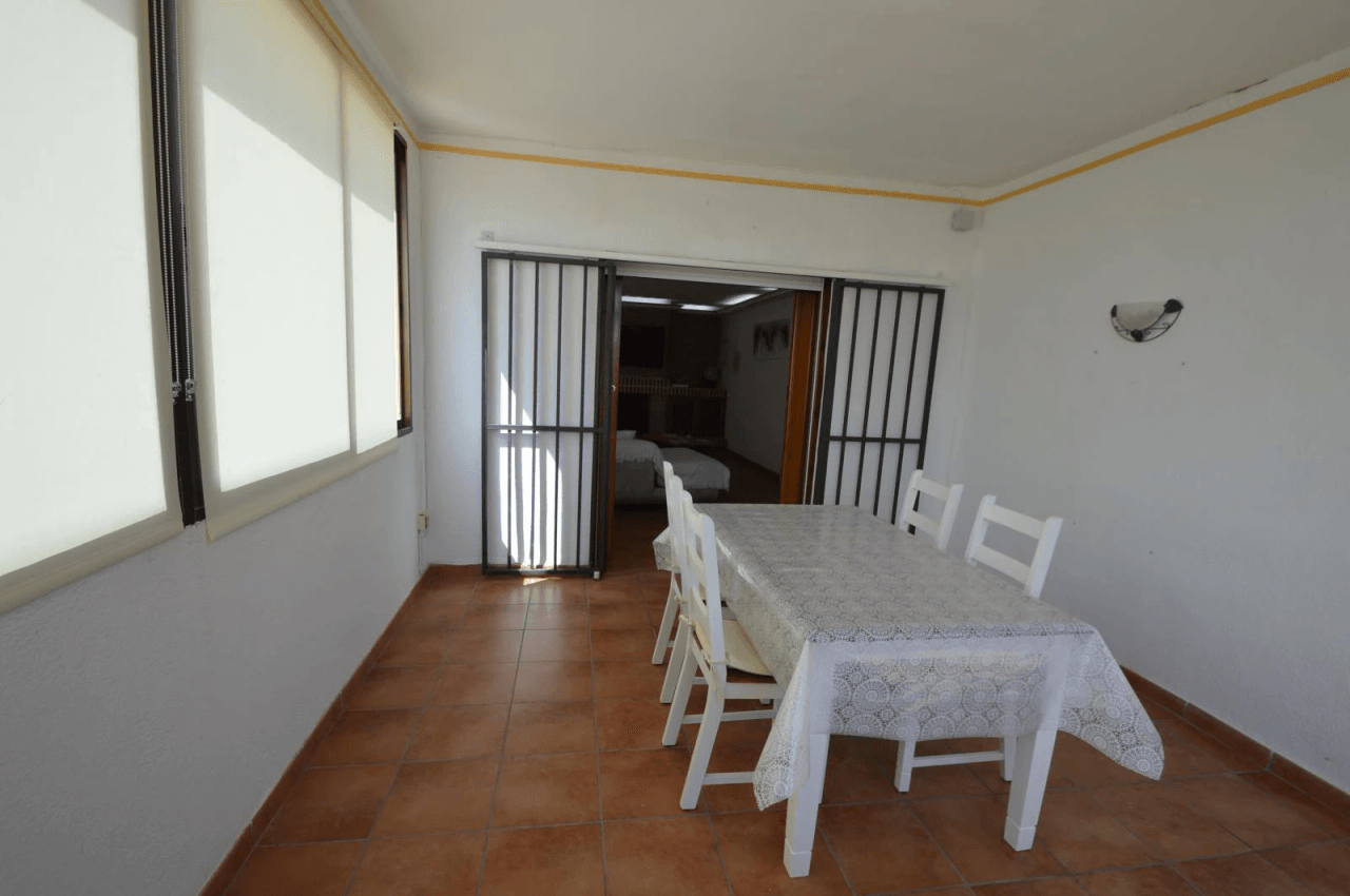 Villa à vendre à Costa Sur
