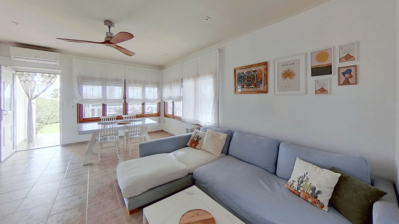Villa en venta en Vinaròs con vistas al mar