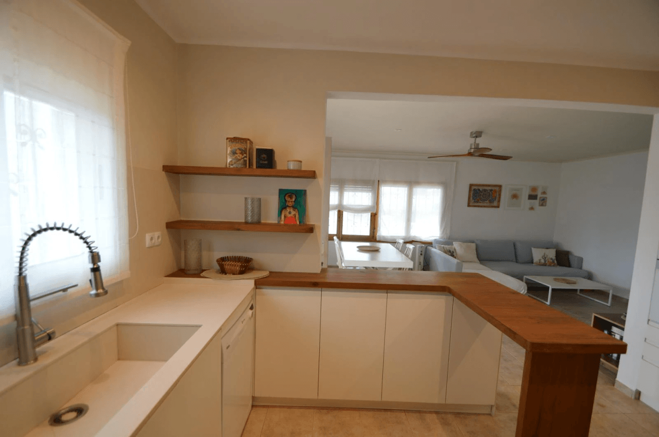 Villa en venta en Vinaròs con vistas al mar