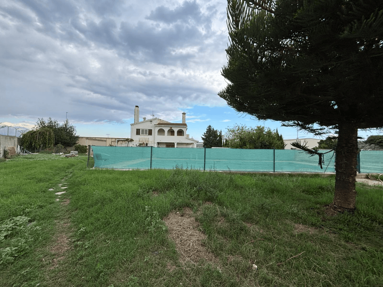 VILLA AVEC GRAND TERRAIN À VENDRE À VINARÒS