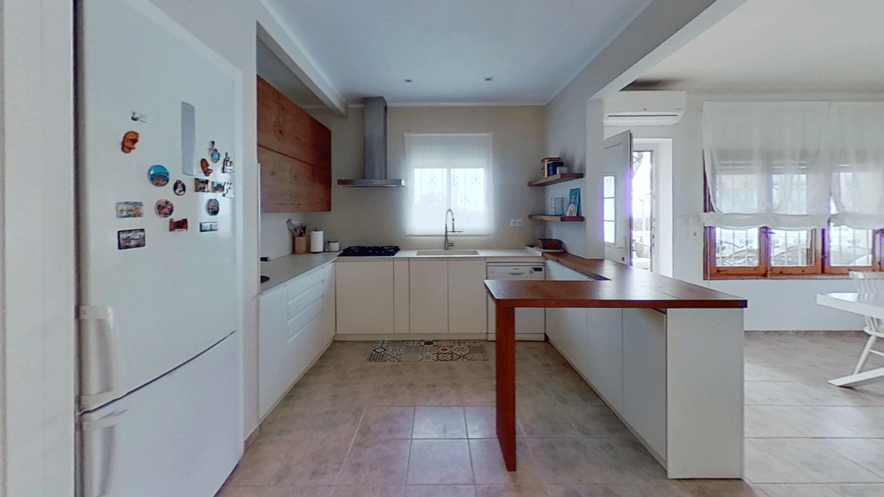 Villa en venta en Vinaròs con vistas al mar