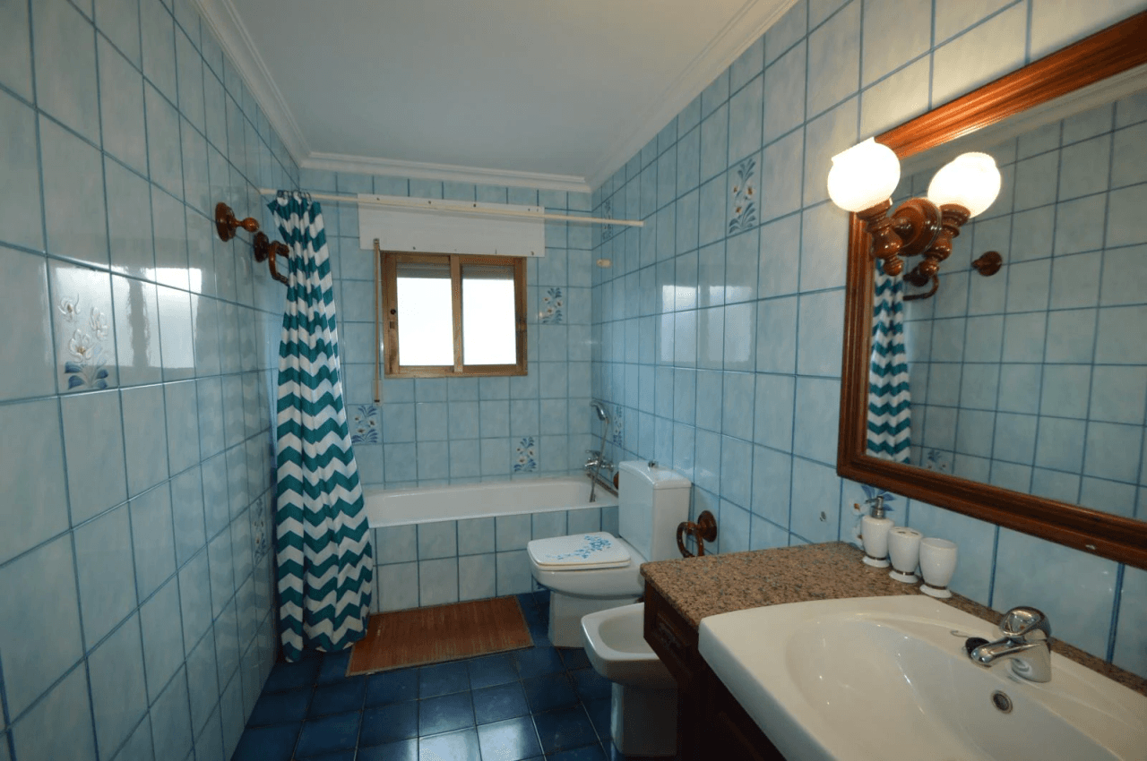 Villa à vendre, en bord de mer