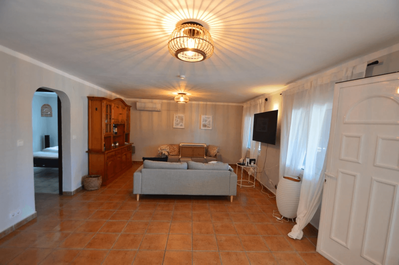 Finca en venta en Ulldecona con piscina y 3 dormitorios