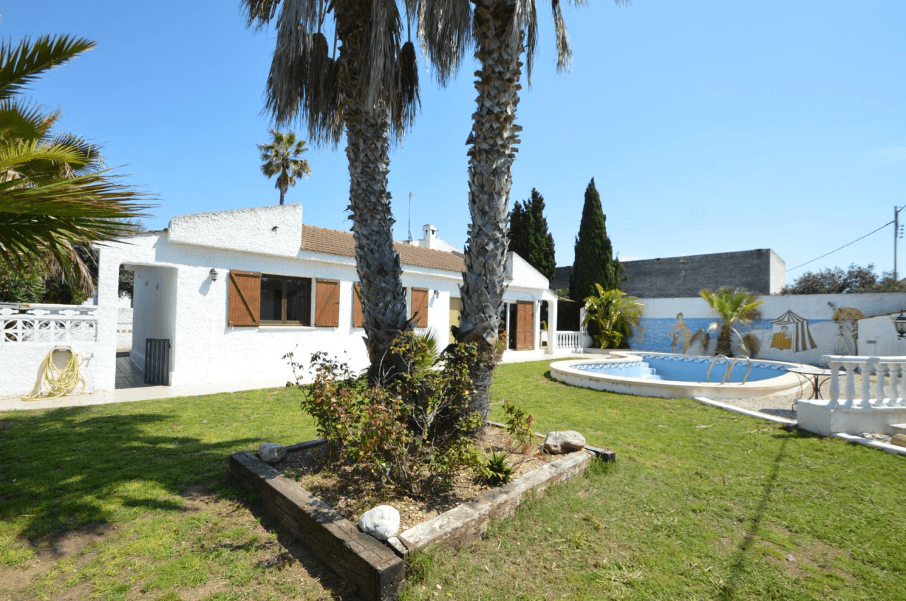 Chalet avec piscine à vendre à Vinaròs