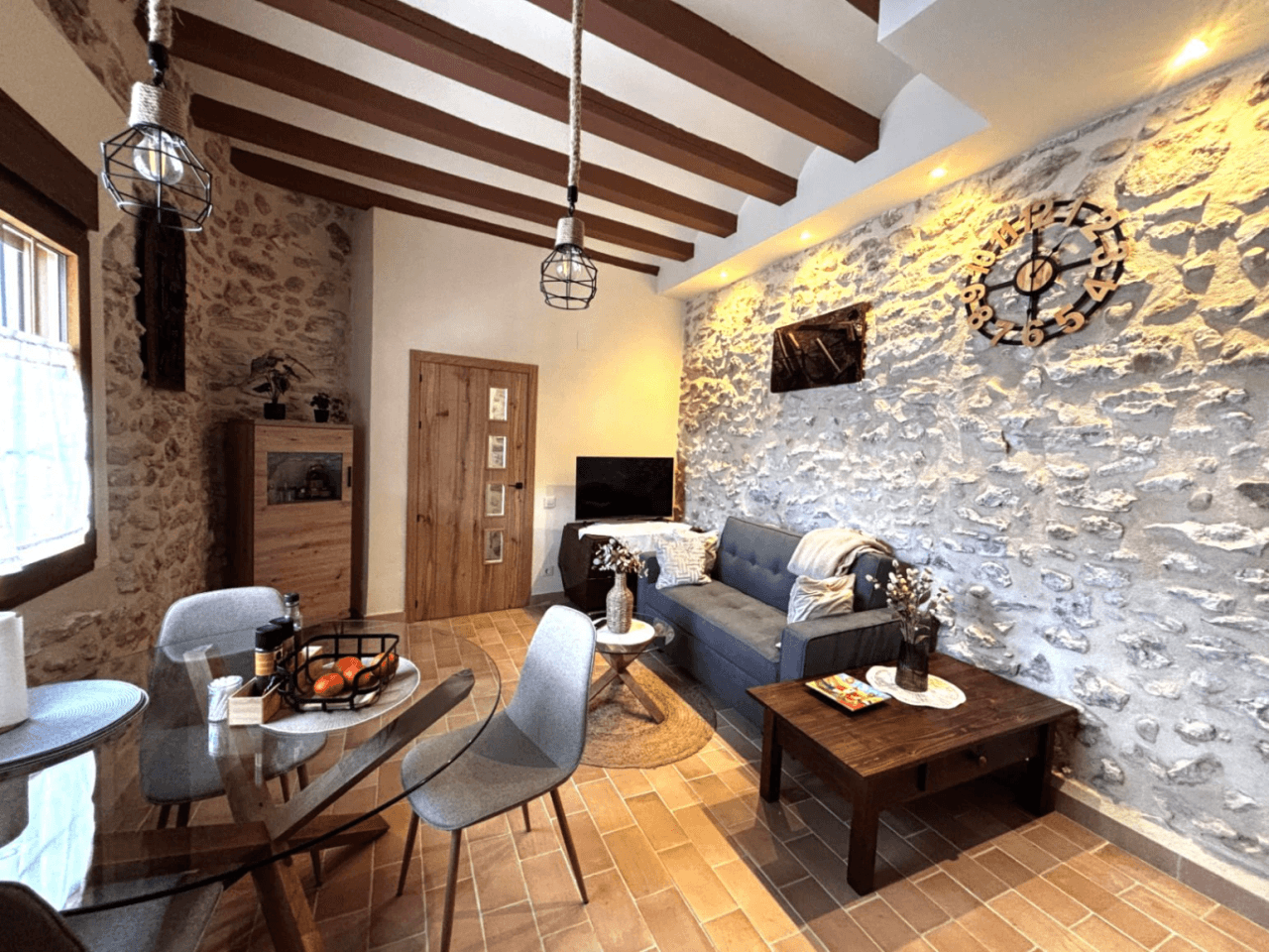 En venta casa unifamiliar en Vinaròs con licencia turística.
