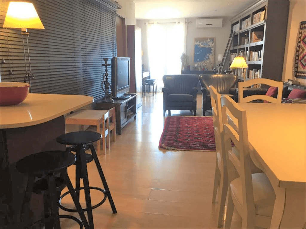 Zu verkaufen Apartment in Vinaròs, an der Promenade.