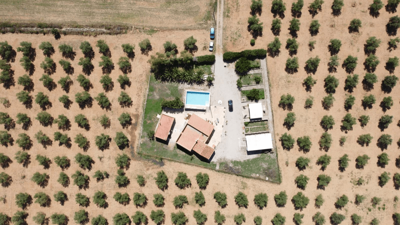 Finca en venta en Ulldecona con piscina y 3 dormitorios