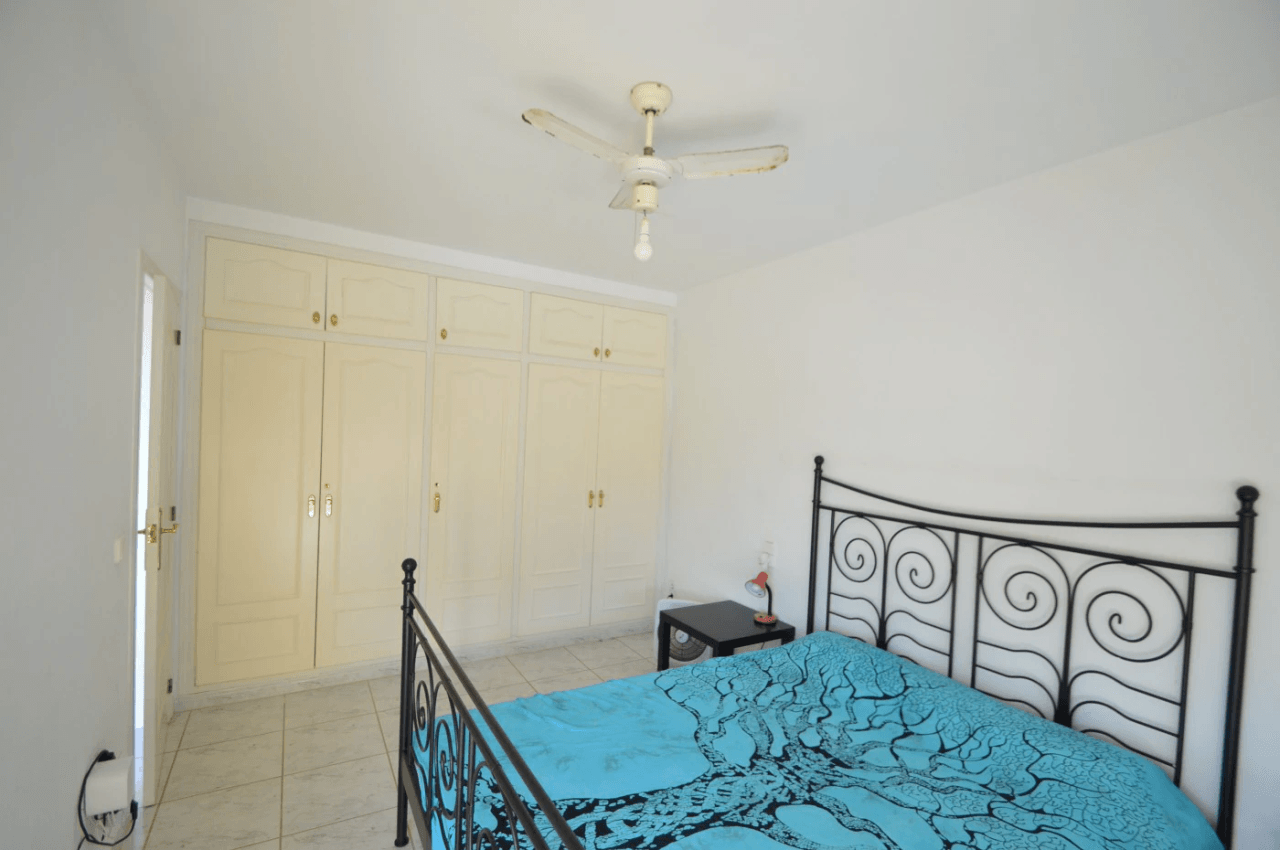 Dos chalets en venta en Vinaròs con piscina y barbacoa
