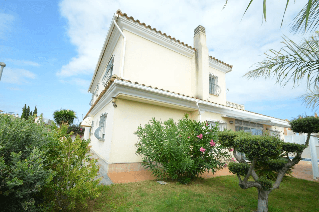 Villa à Vinaròs a vendre, dans le quartier de Barbiguera